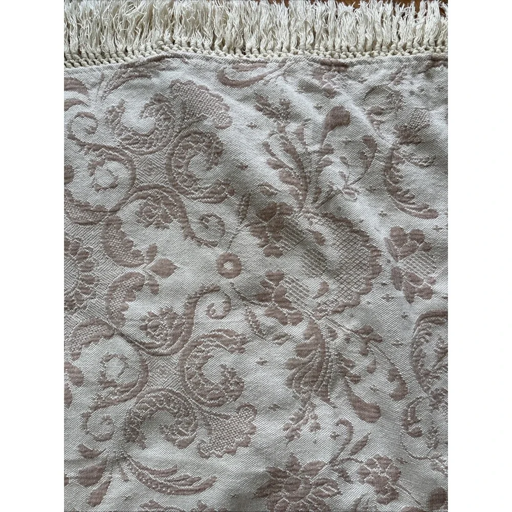 Bates vintage queen